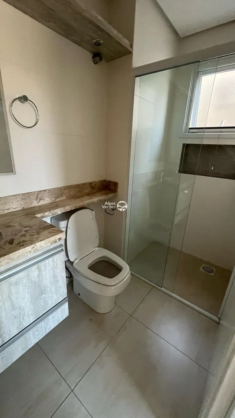 Imagem Vende-se apto no centro de Canela-2 quartos- R$669.000,00