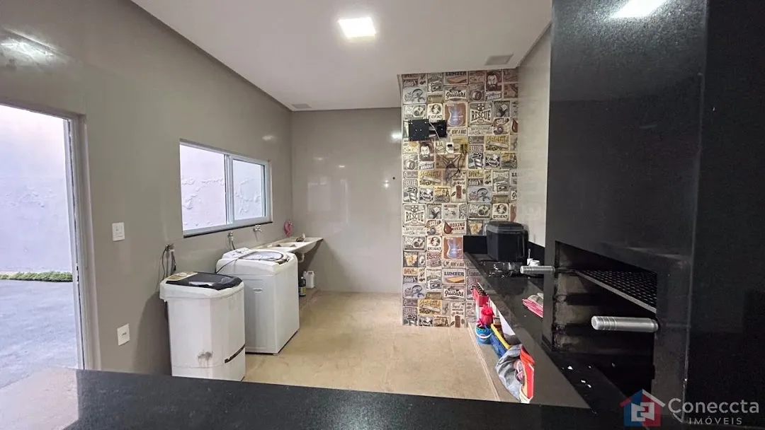 Imagem Casa com 3 dormitórios à venda, 200 m² por R$ 750.000,00 - Boa Vista - Patos de Minas/MG