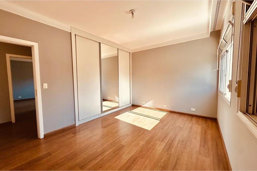 Imagem Apartamento à venda em São Paulo, Vila Mariana, com 3 quartos, 176m2