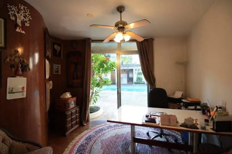 Imagem Casa para Venda em São Paulo, Alto de Pinheiros, 4 dormitórios, 2 suítes, 3 banheiros, 6 vagas