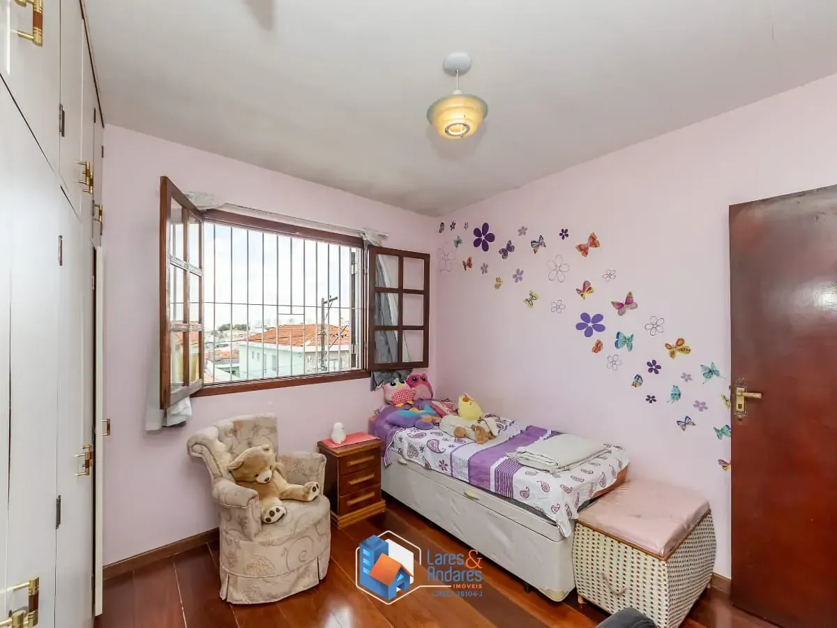 Imagem Casa para venda em Vila Marari com 3 quartos, sendo 2 suítes, 180m²