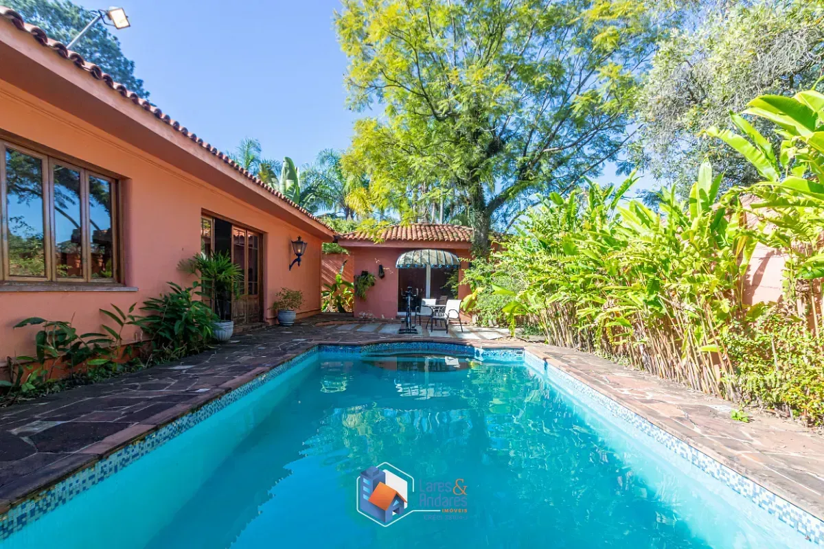 Imagem Casa para venda em Real Parque com 3 quartos, sendo 2 suítes, 309m²