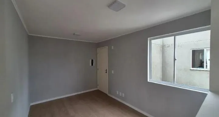 Imagem Apartamento com 2 dormitórios à venda, 40 m² por R$ 165.000 - Jardim Itaqui - Campo Largo/PR