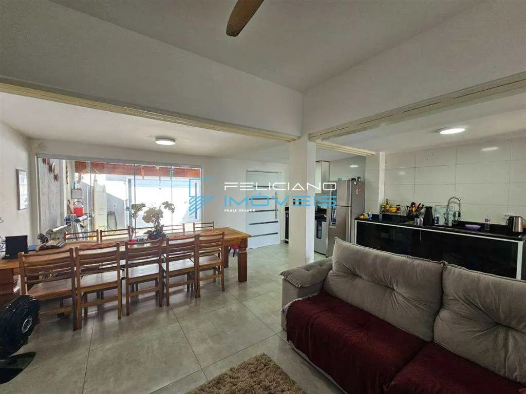 Imagem Sobrado com 3 quartos, Solemar, Praia Grande - R$ 775 mil, Cod: 7556