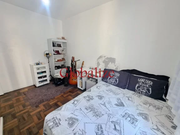 Imagem Apartamento á venda com 92m², 3 quartos, 2 banheiros, elevador, vaga por R$560.000,00 no Boqueirão em Santos