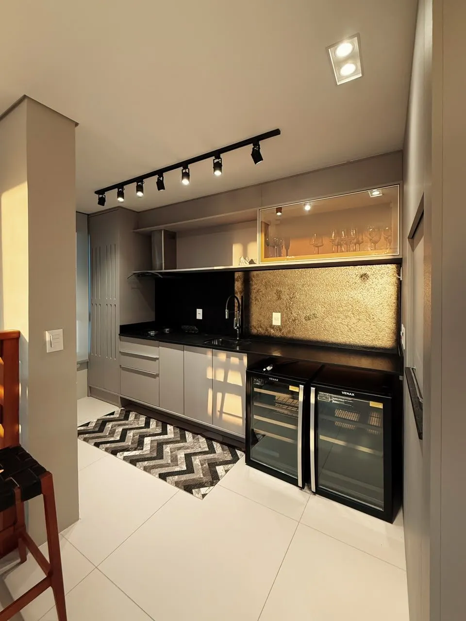 Imagem Duplex à venda em Torres, Centro, com 3 quartos, 152.56m2