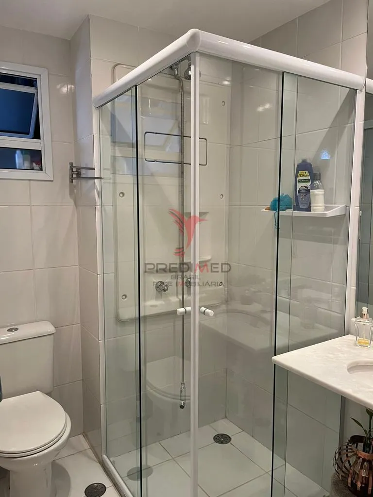 Imagem Vendo em Interlagos, apartamento reformado