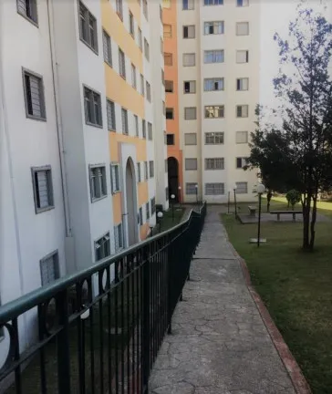 Foto do imóvel Apartamento com 2 Quartos à Venda, 50 m² em Rua Aveleda
