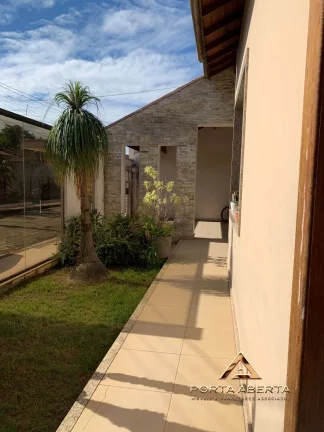 Imagem Casa Linear com 3 Quartos sendo um Suíte - Imbaúbas - Ipatinga - COD 1436