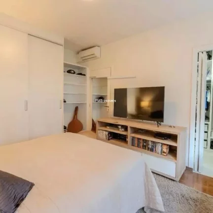 Imagem Apartamento à venda na Bela Vista, com 3 quartos, 3 banheiros, 2 vagas de garagem