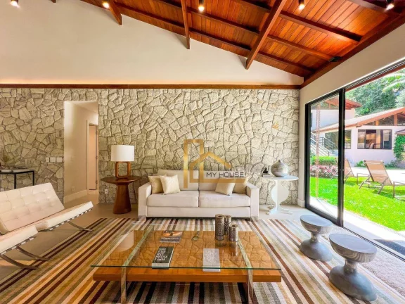 Imagem Casa linear dentro de condomínio com 5 quartos (4 suítes) e lazer privativo!