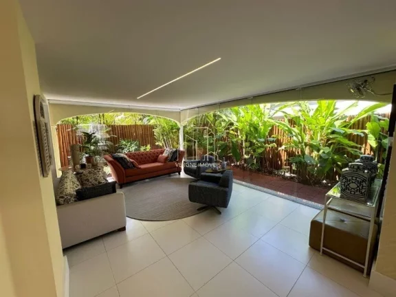 Imagem Casa duplex em condomínio fechado alto luxo com quatro suítes e área gourmet a venda em Patamares