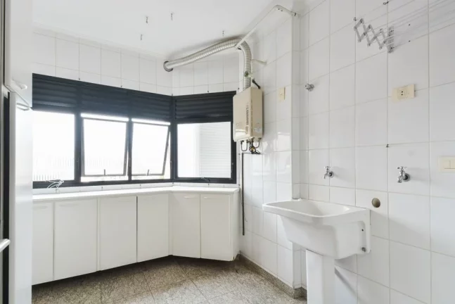 Imagem Apartamento à venda em São Paulo, Chácara Inglesa, com 3 quartos, 138m2