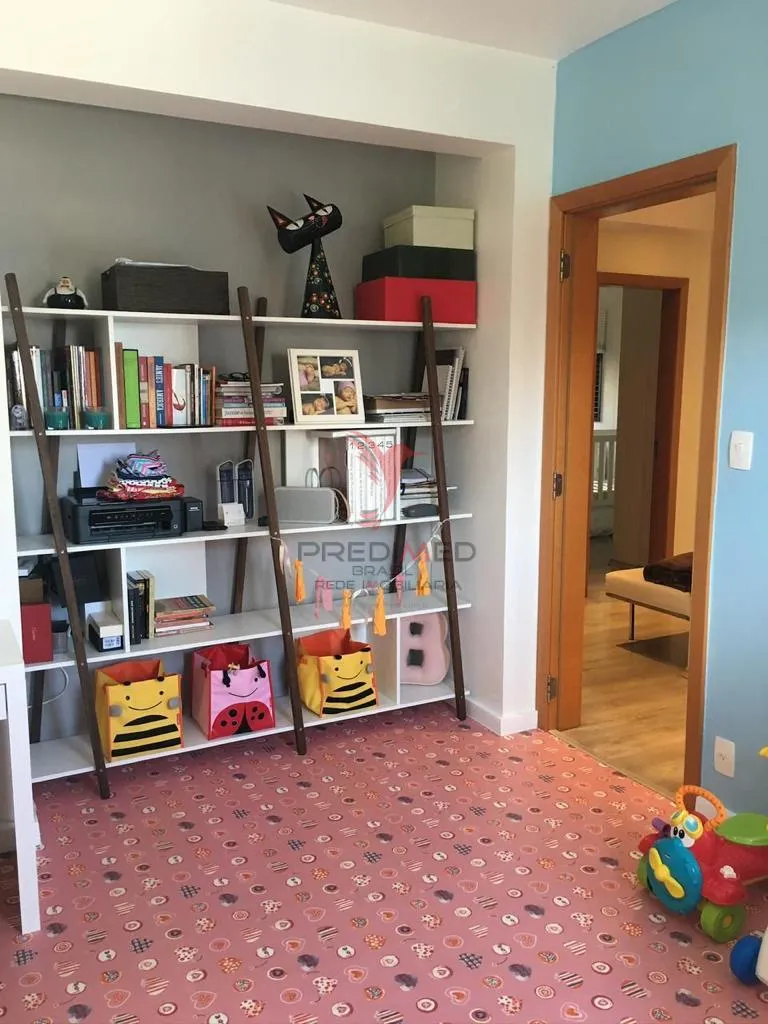 Imagem Apartamento com 3 Suites e 4 Vagas de Garagem na Vila Suzana Morumbi