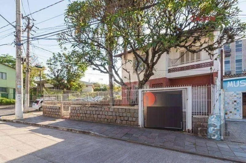 Imagem Casa Comercial em Glória