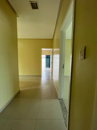 Imagem CASA RESIDENCIAL em MANAUS - AM, PARQUE 10 DE NOVEMBRO