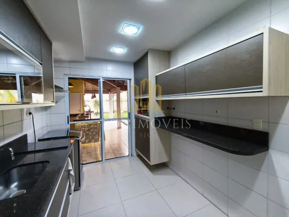 Imagem Maravilhosa casa três dormitórios suíte espaço gourmet em condominio fechado