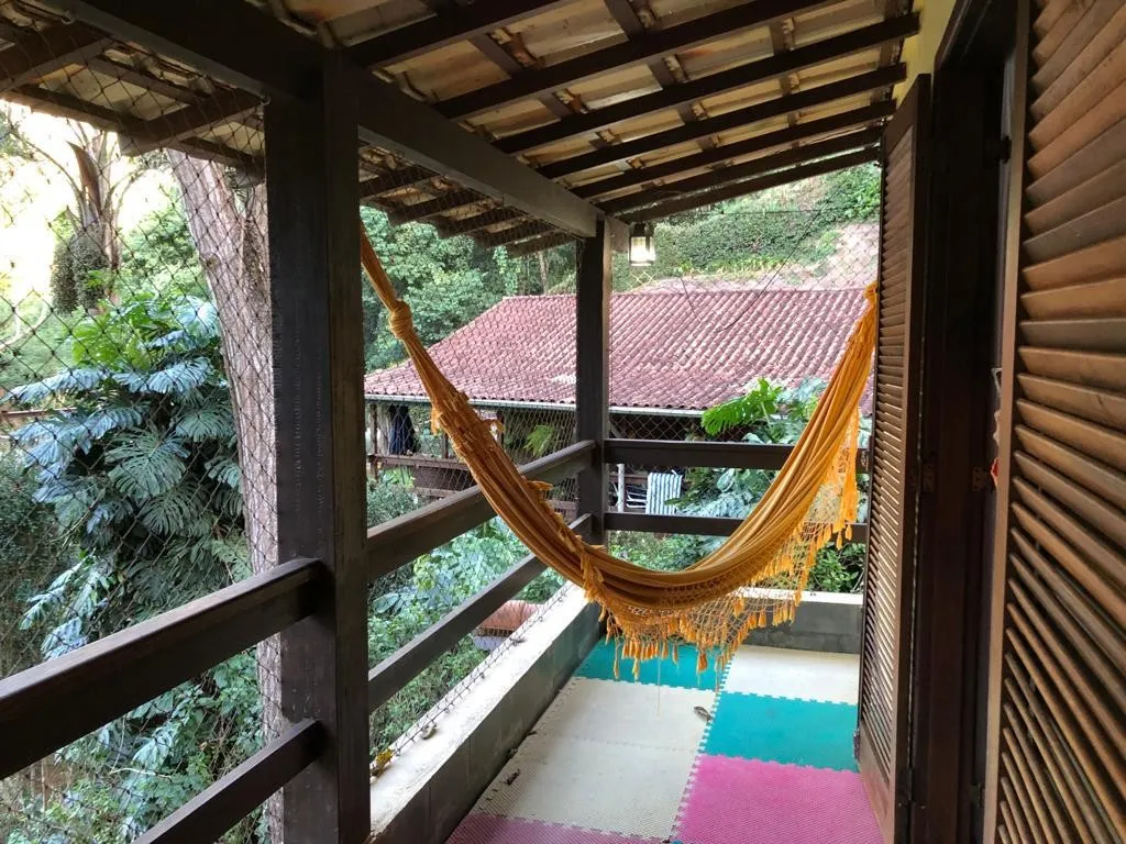 Imagem Casa em Condomínio para Venda em Petrópolis / RJ no bairro Itaipava