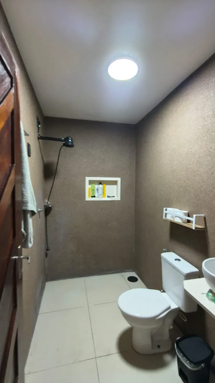 Imagem Casa com 3 Quartos à Venda, 200 m² em Emaús - Parnamirim