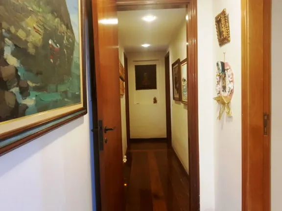 Imagem Cobertura com 4 Quartos à Venda, 600 m² em Icaraí - Niterói
