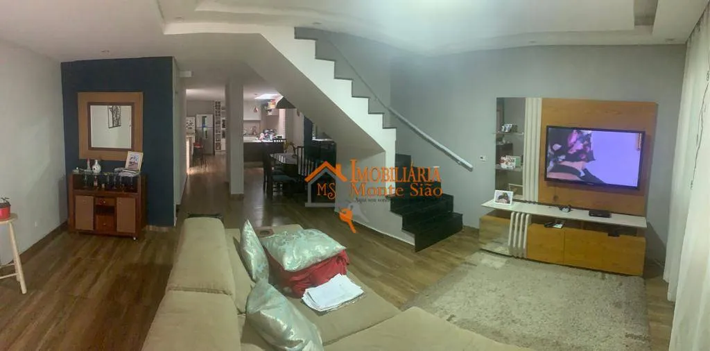 Imagem Sobrado com 3 dormitórios à venda, 150 m² por R$ 650.000,00 - Jardim Toscana - Guarulhos/SP
