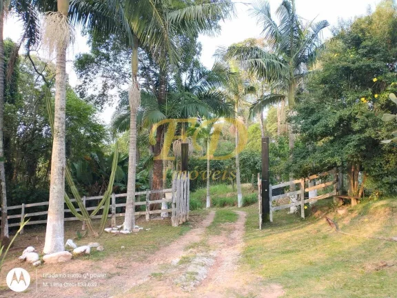 Imagem Sítio em Atibaia / Divisa de Mairiporã
