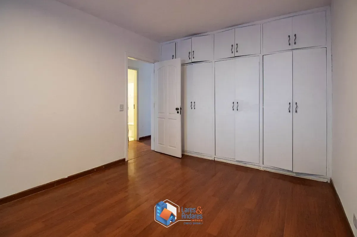 Imagem Casa para venda em Alto da Lapa com 4 quartos, sendo 1 suíte, 276m²