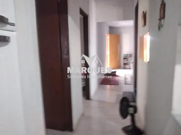 Imagem Duas Casas no Mesmo Terreno! Ideal para Morar e Investir