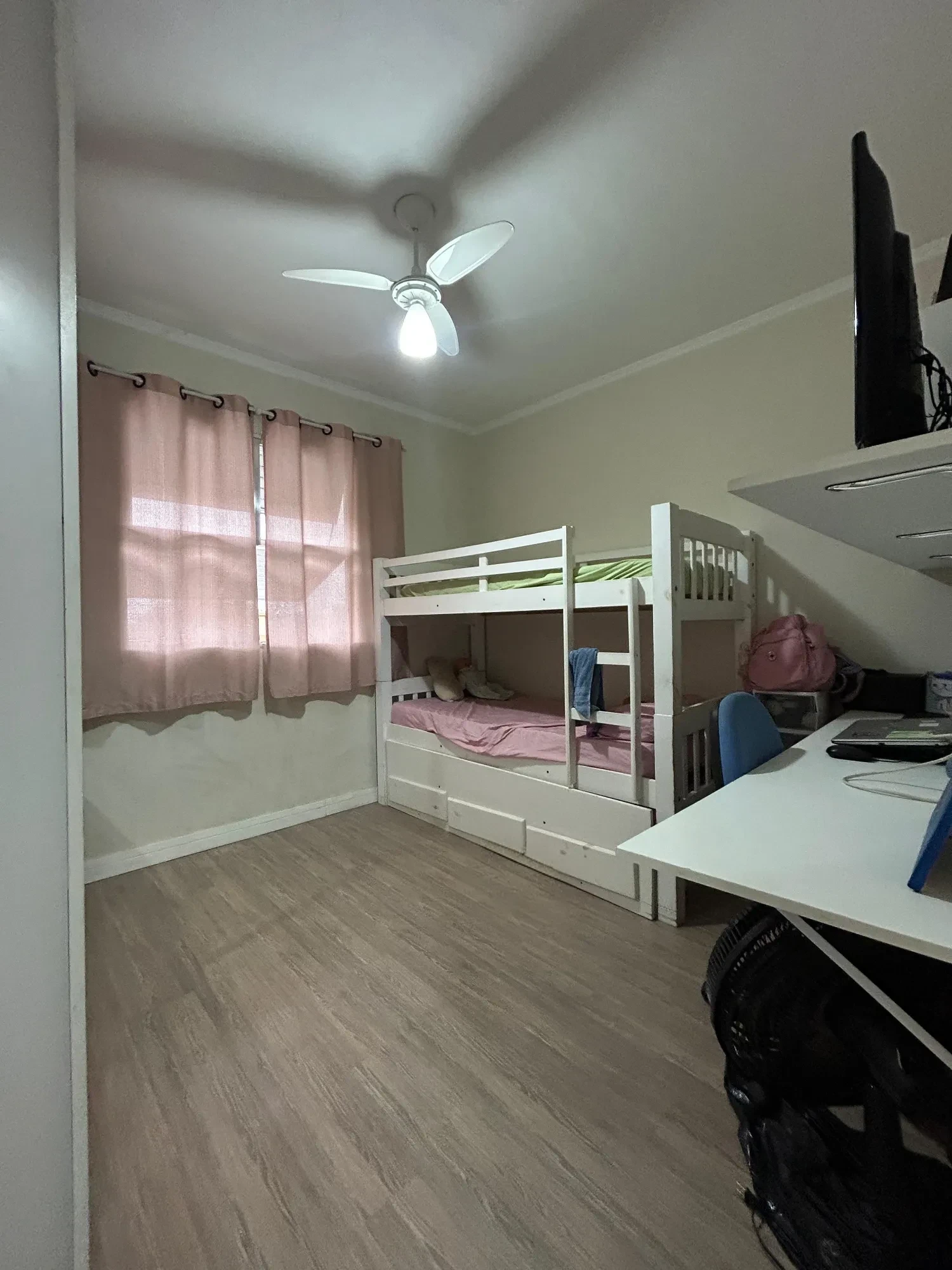 Imagem Apartamento com 2 Quartos à Venda, 60 m² em Aparecida - Santos