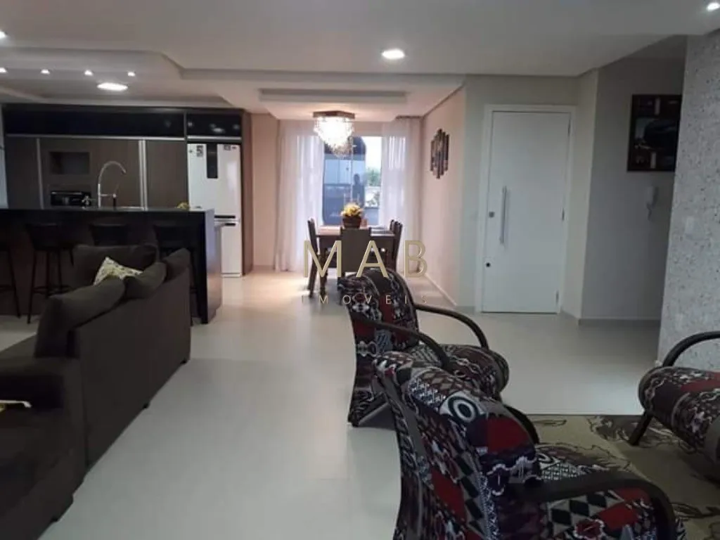 Imagem Cobertura de alto padrão à venda em Ingleses do Rio Vermelho, Florianópolis-SC: 3 quartos sendo 1 suíte, 2 salas, 2 banheiros, 1 vaga, 190m².