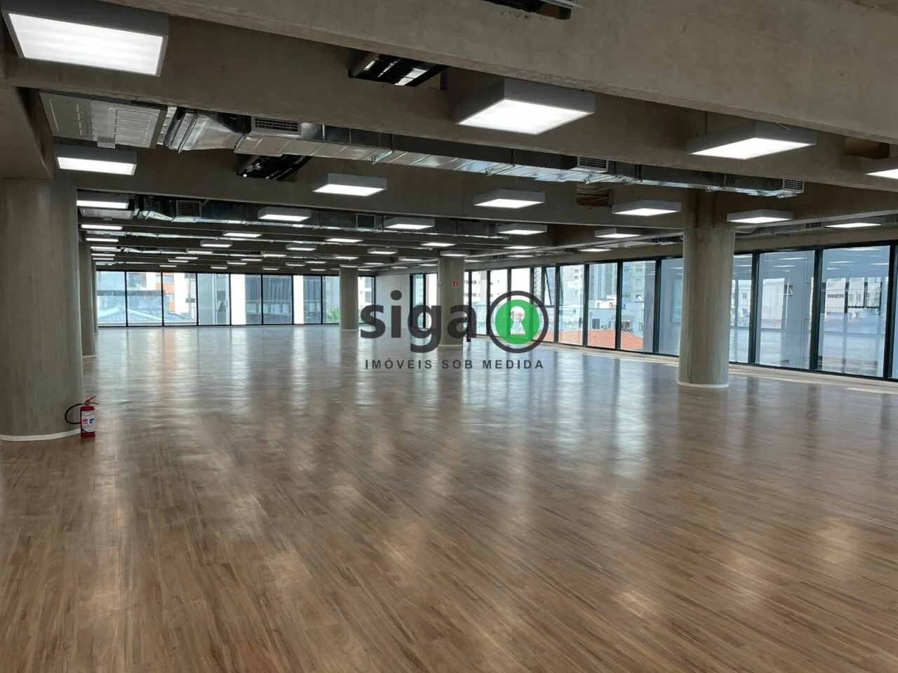 Imagem Excelente Sala Comercial Conjunto Comercial, Laje para Locação Comercial em Pinheiros, São Paulo, SP