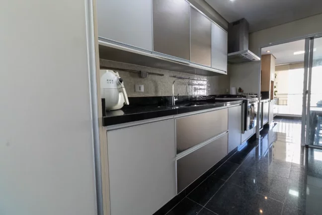 Imagem Apartamento à venda em São Paulo, Vila Romana, com 4 quartos, 177m2