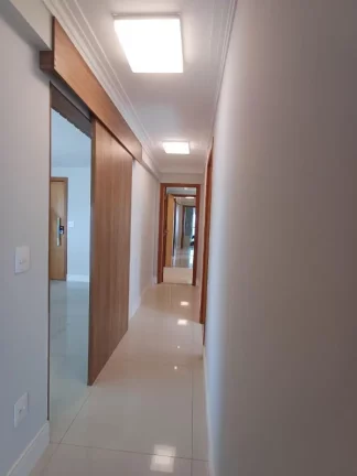 Imagem 3 Suítes, 141m2 privativos, no cheio de charme Morro Ipiranga - Barra, vista mar frontal e definitiva p/ o Cristo e Farol, mobiliado porteira fechada