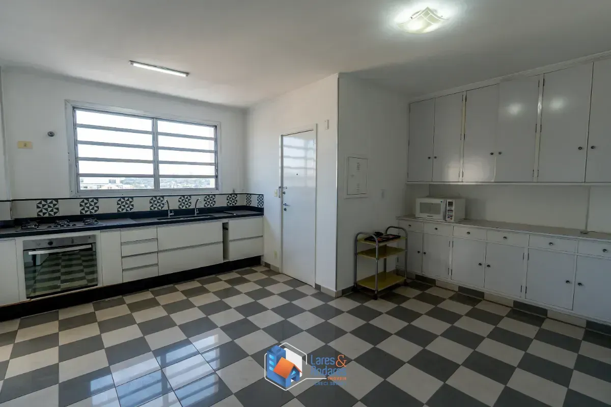 Imagem Apartamento para venda em Lapa com 3 quartos, sendo 1 suíte, 190m²