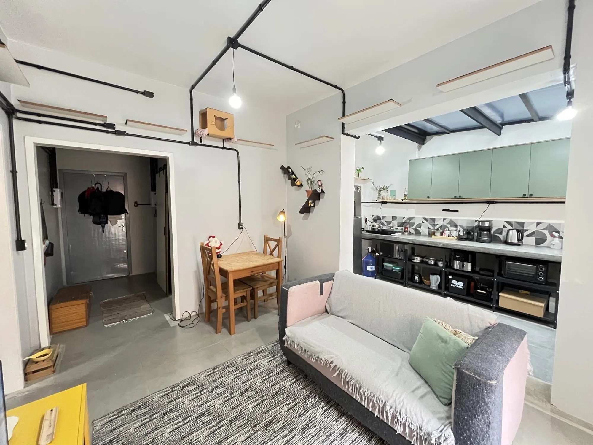 Imagem Apartamento de 2 quartos no bairro Menino Deus em Porto Alegre