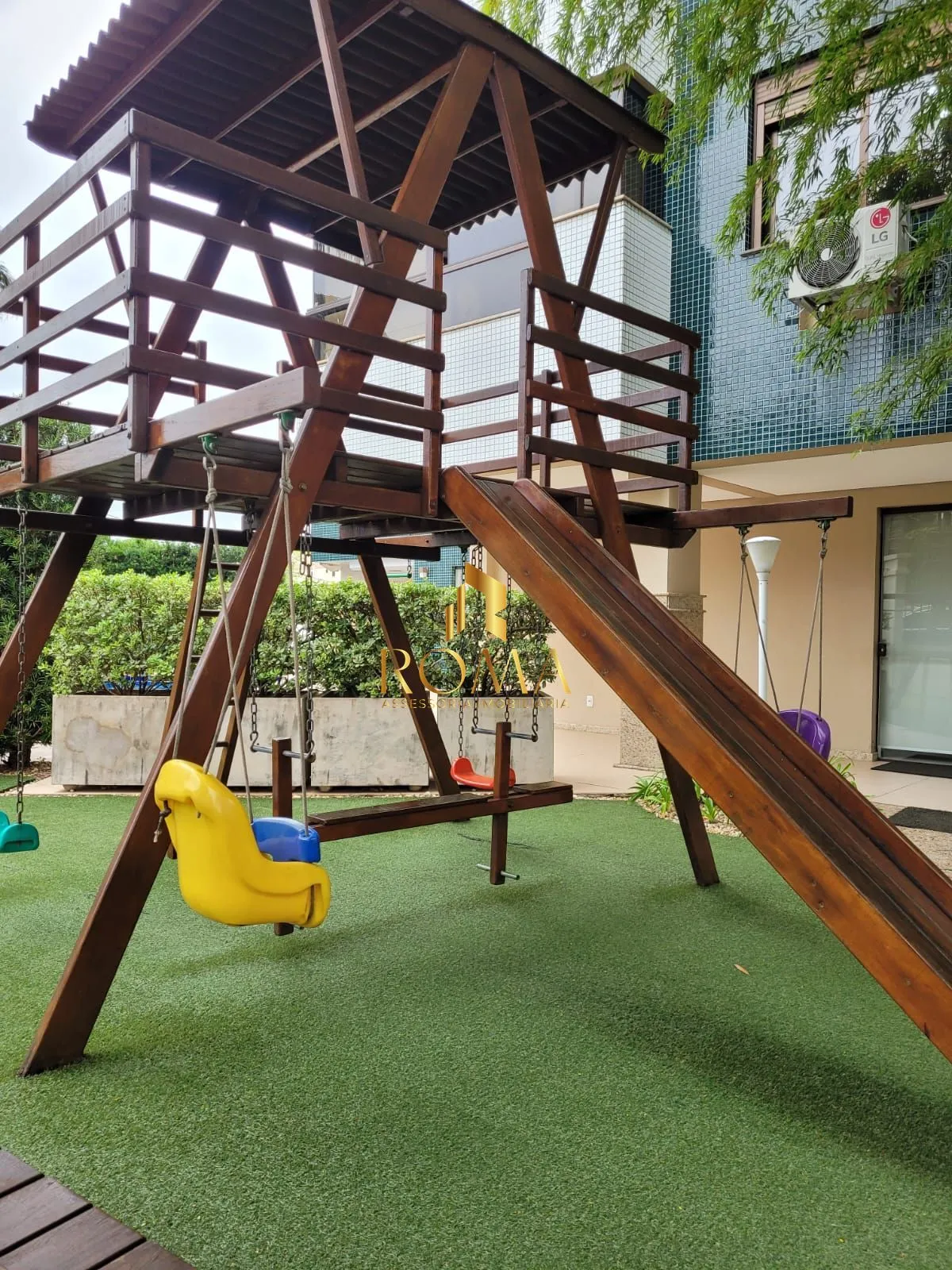 Imagem Apartamento Alto Padrão com 3 Suítes e Lazer Completo em Santa Maria