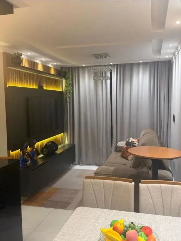 Imagem Apartamento mobiliado no Bessa, 3 quartos com suíte, climatizado, varanda, garagem e a apenas 200 metros da praia.