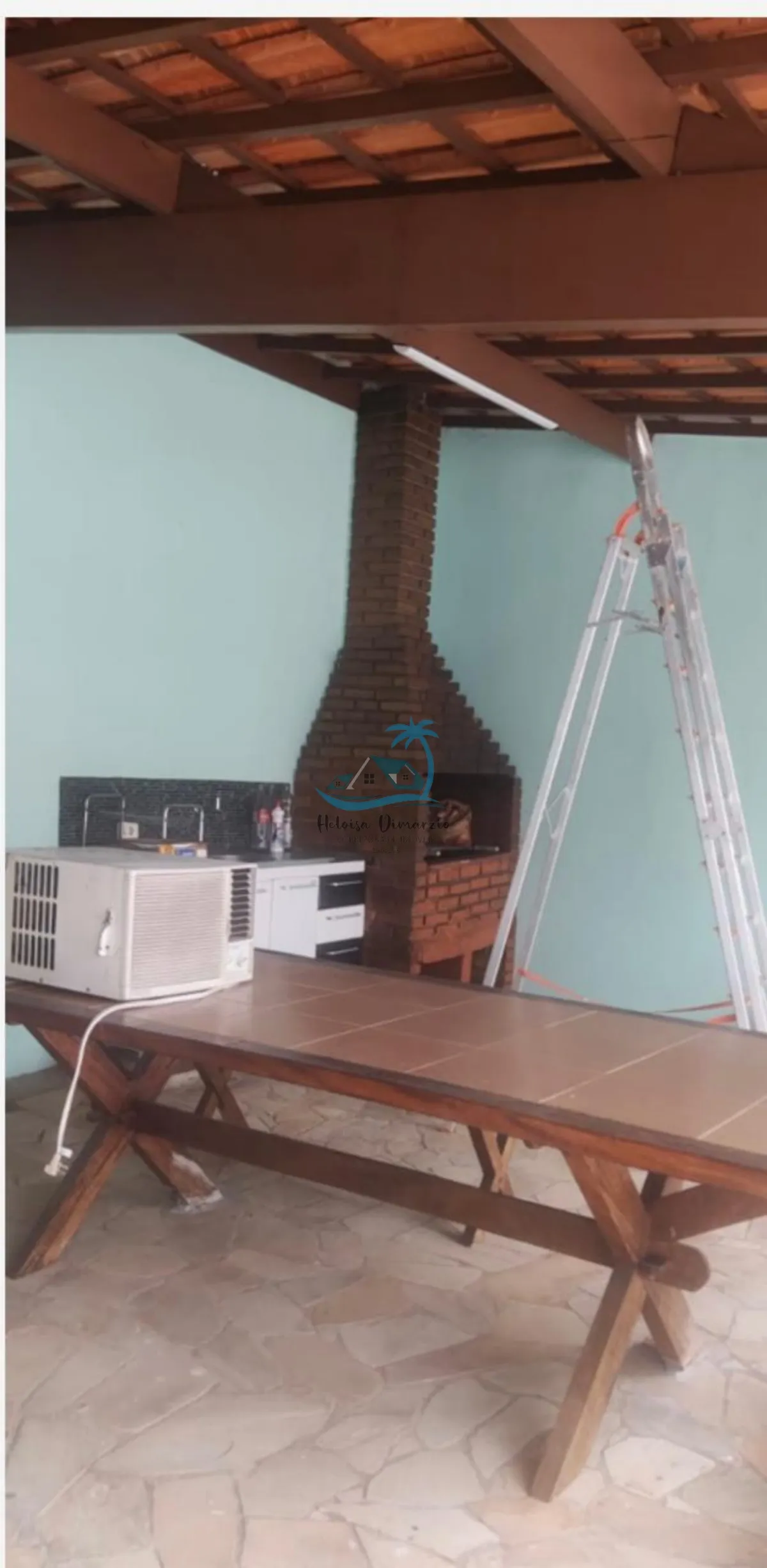 Imagem Excelente casa com 4 dormitórios a venda na região central de Ubatuba.