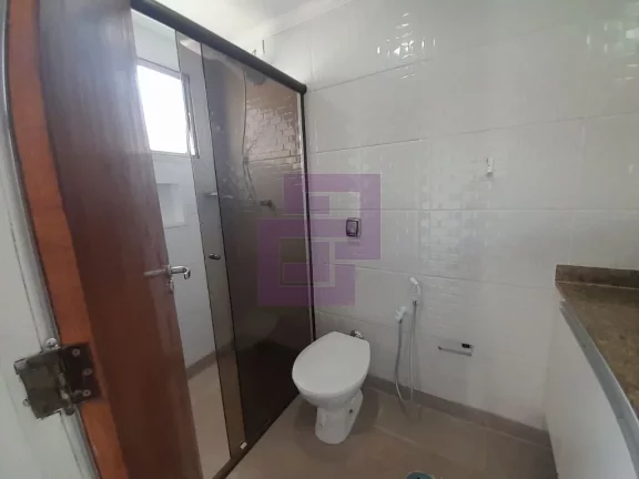 Imagem Apartamento Padrão de 03 dormitórios para locação anual nas Pitangueiras.