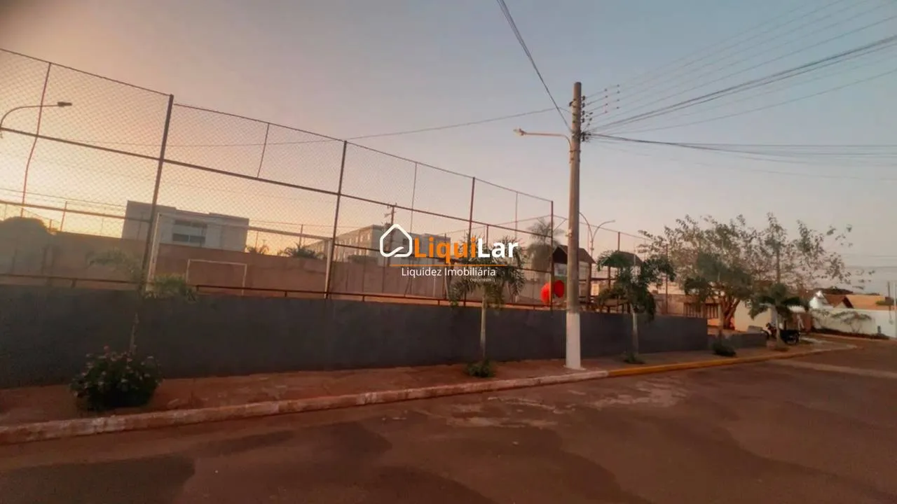Imagem Condomínio Cora Carolina | Casa Reformada, 2 Quartos, Suíte, Área Gourmet e Energia Solar