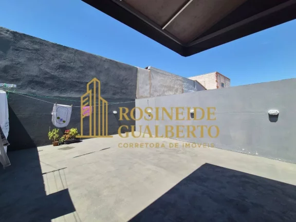 Imagem Casa com 2 dormitórios à venda, 48 m² - Jardim das Gaivotas - Caraguatatuba