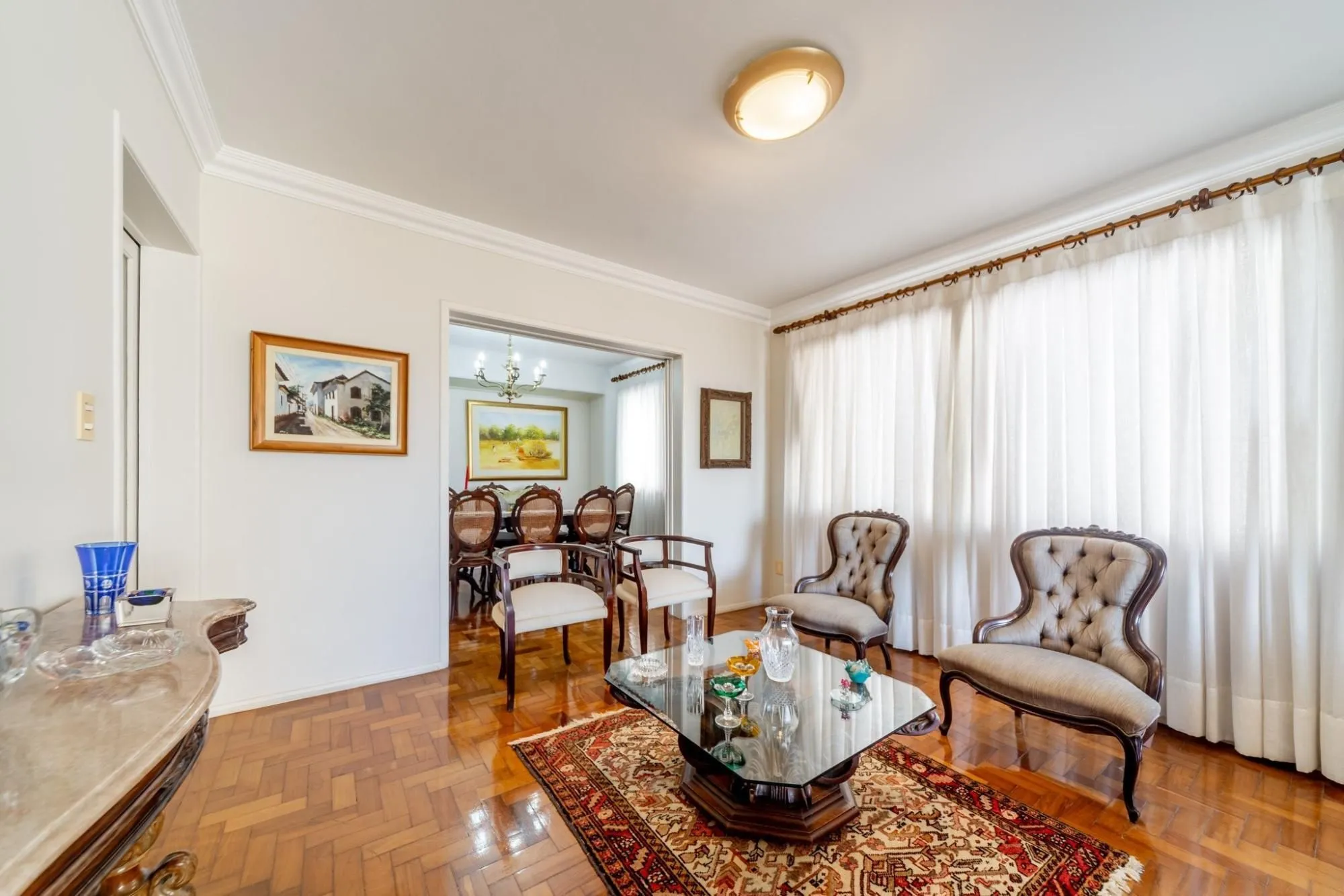 Imagem Cobertura com 206m², 3 dorm, Petrópolis e 2 vagas