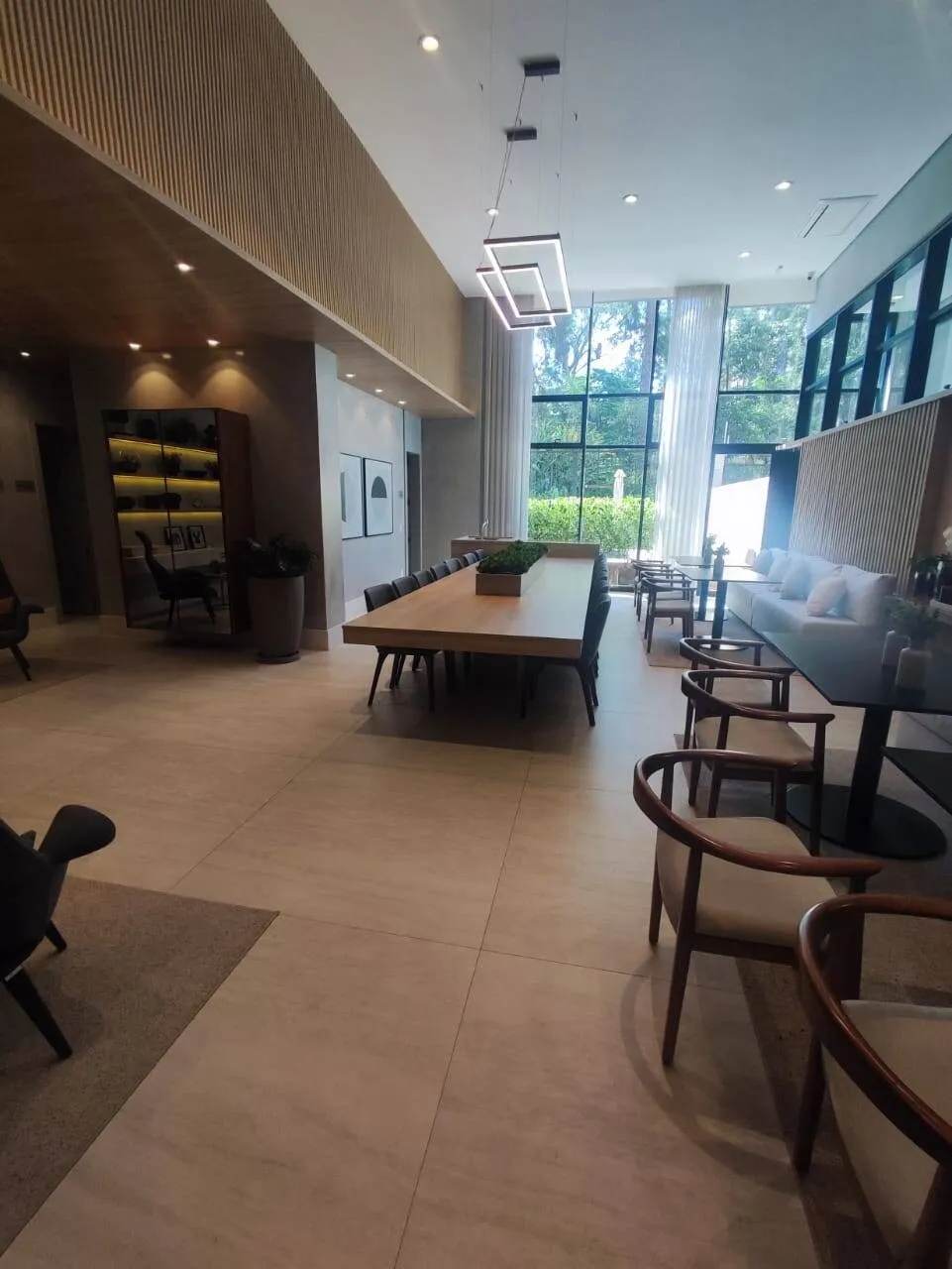 Imagem Apartamento de Alto Padrão com 360m² no Centro de Alphaville