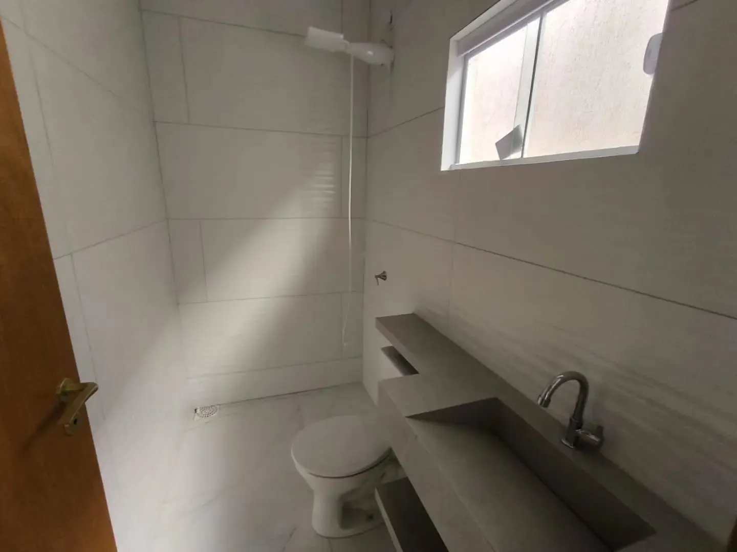 Imagem Casa 3/4 Sendo 2 Suites Em Condominio A 1km Do Terminal Vila Brasilia
