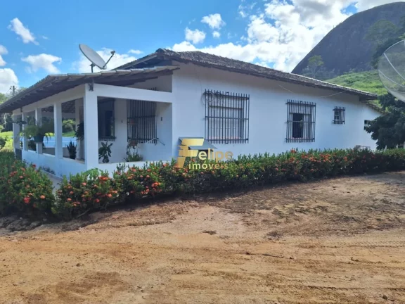 Foto do imóvel Você já sonhou em viver em uma fazenda cercada pela natureza e com toda a infraestrutura necessária para tornar a sua vida no campo mais confortável?