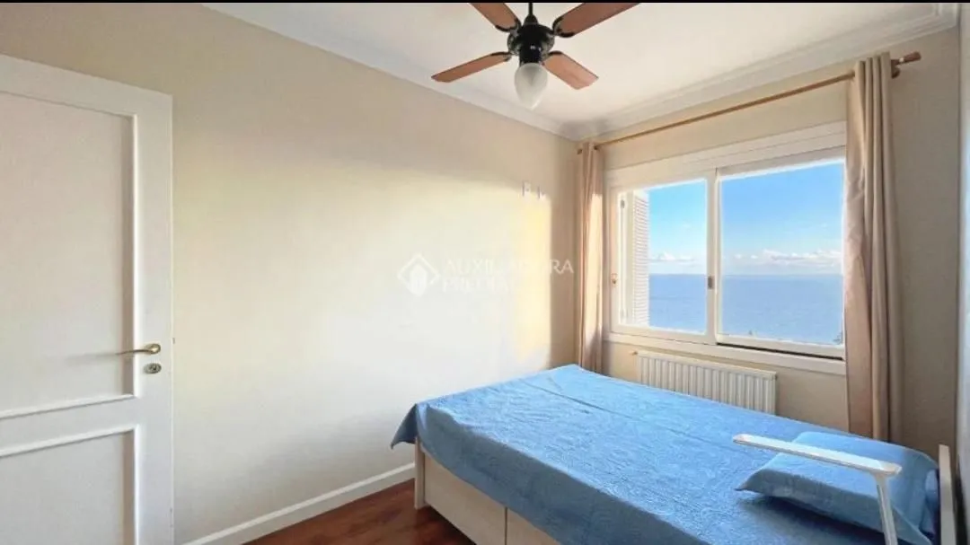 Imagem Casa com 3 dormitórios, bairro Sétimo Céu em Porto Alegre