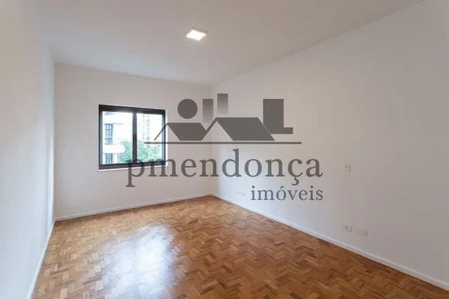 Imagem Apartamento Itaim Bibi, 3 DORMTS, 1 suite, 2 vagas, reformado