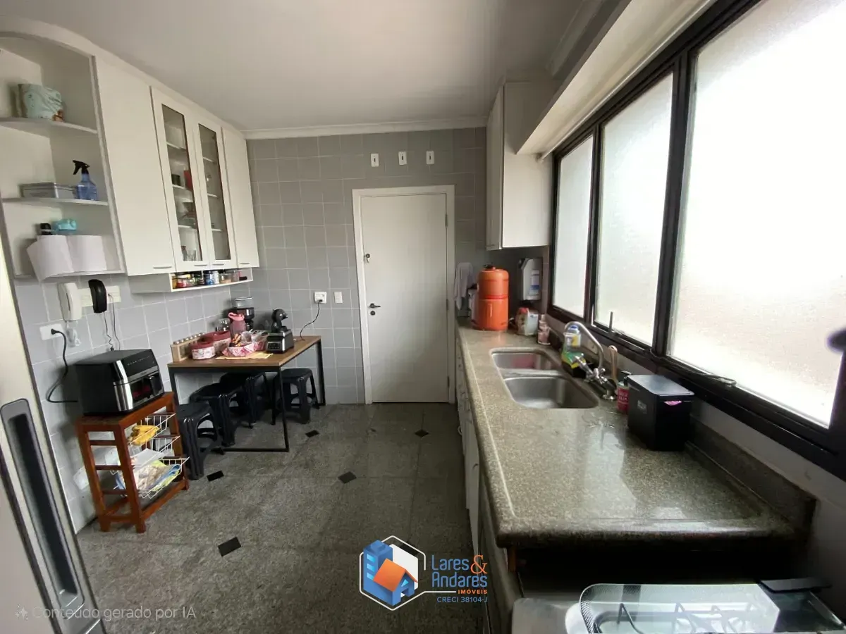 Imagem Apartamento para venda em Perdizes com 5 quartos, sendo 3 suítes, 155m²