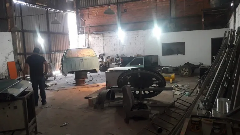 Imagem Galpão para Alugar, 200 m² em Jardim Guarará - Santo André