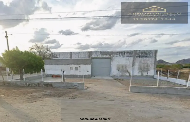 Imagem Galpões para venda em Quixada no bairro Centro